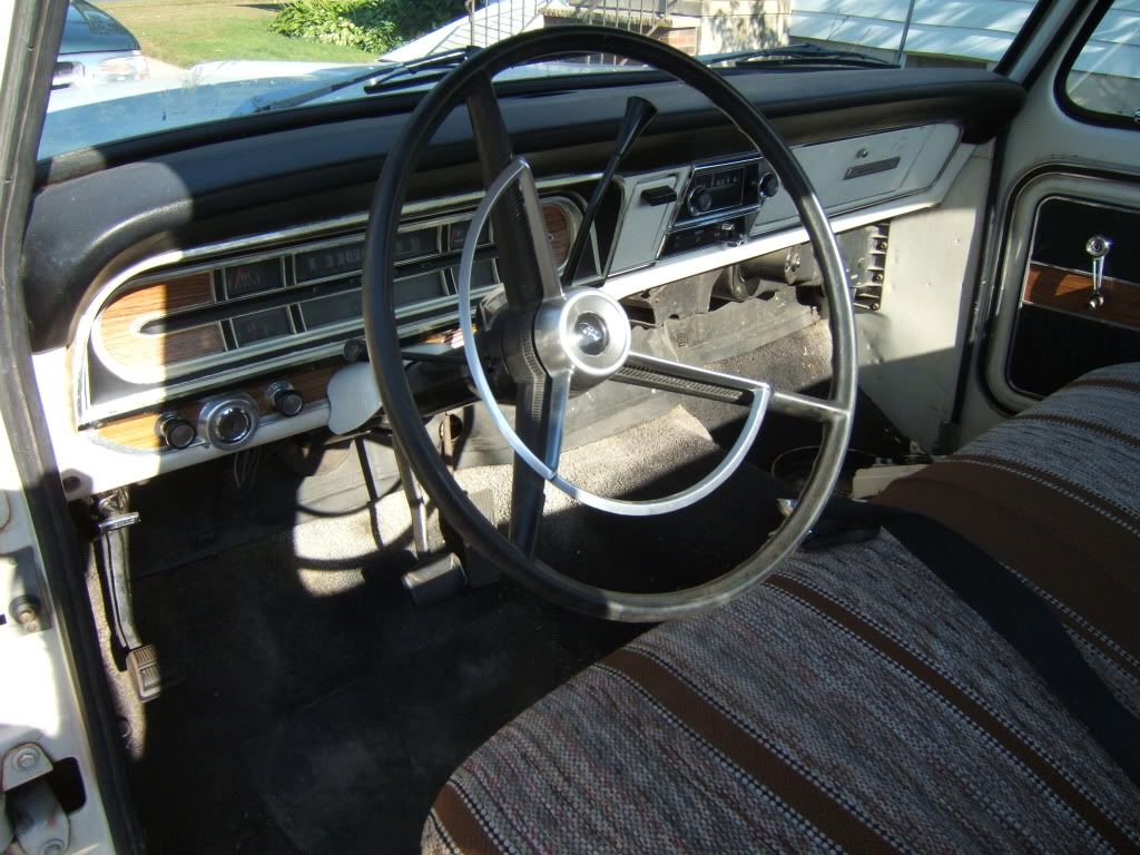 Ford F100 Steering Wheel